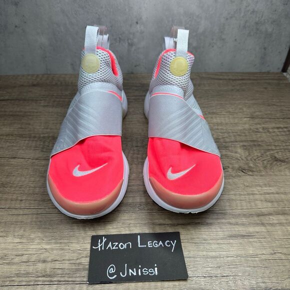 Nike~Girl’s~Presto Extreme Supreme Hot Pink with Gray Strap~Size 7Y - Picture 3 of 8